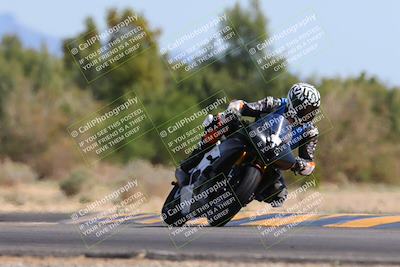 media/Mar-10-2024-SoCal Trackdays (Sun) [[6228d7c590]]/11-Turn 7 (130pm)/